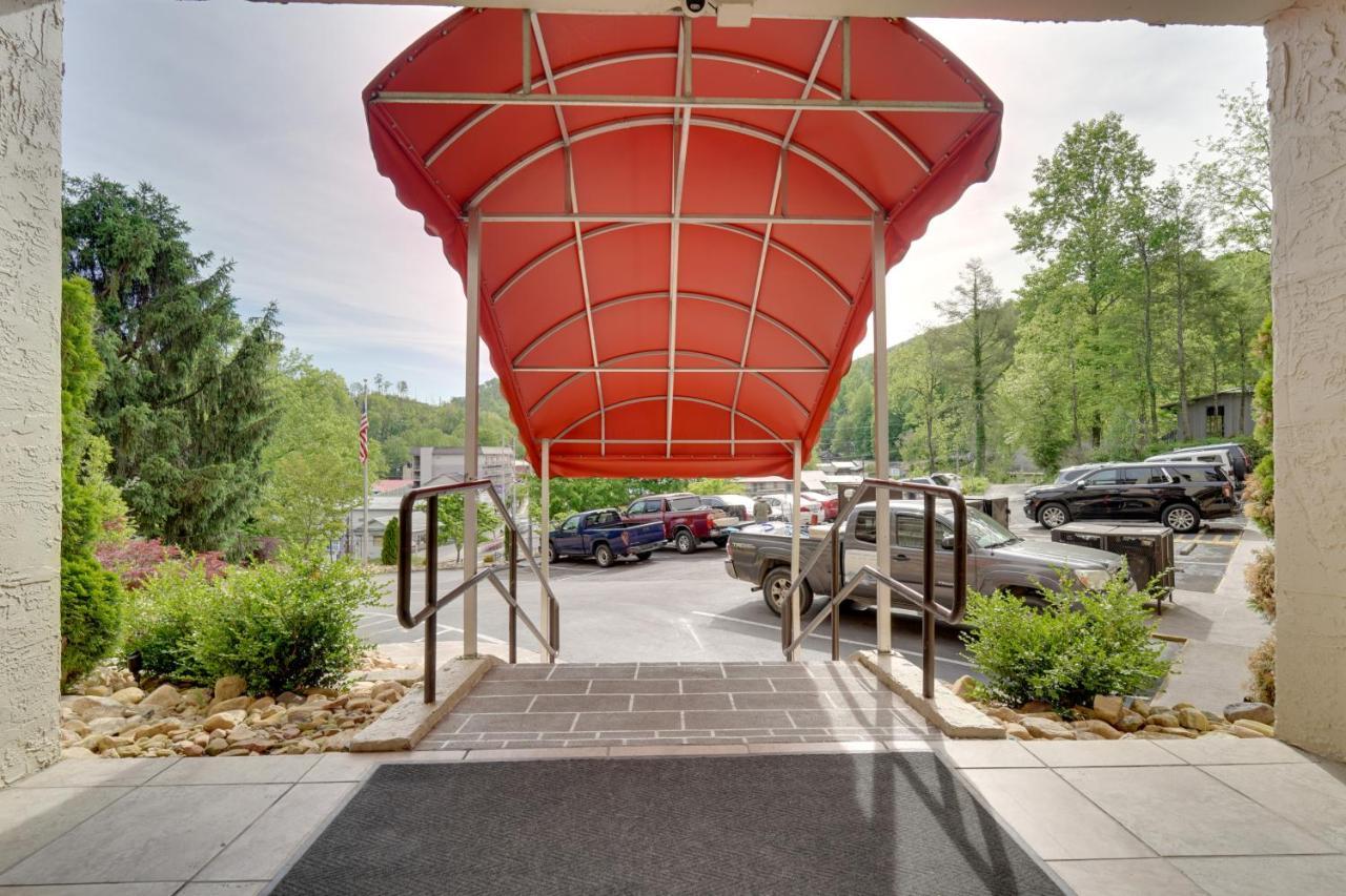 Gatlinburg Condo With Mountain Views And Pool Access Exterior foto